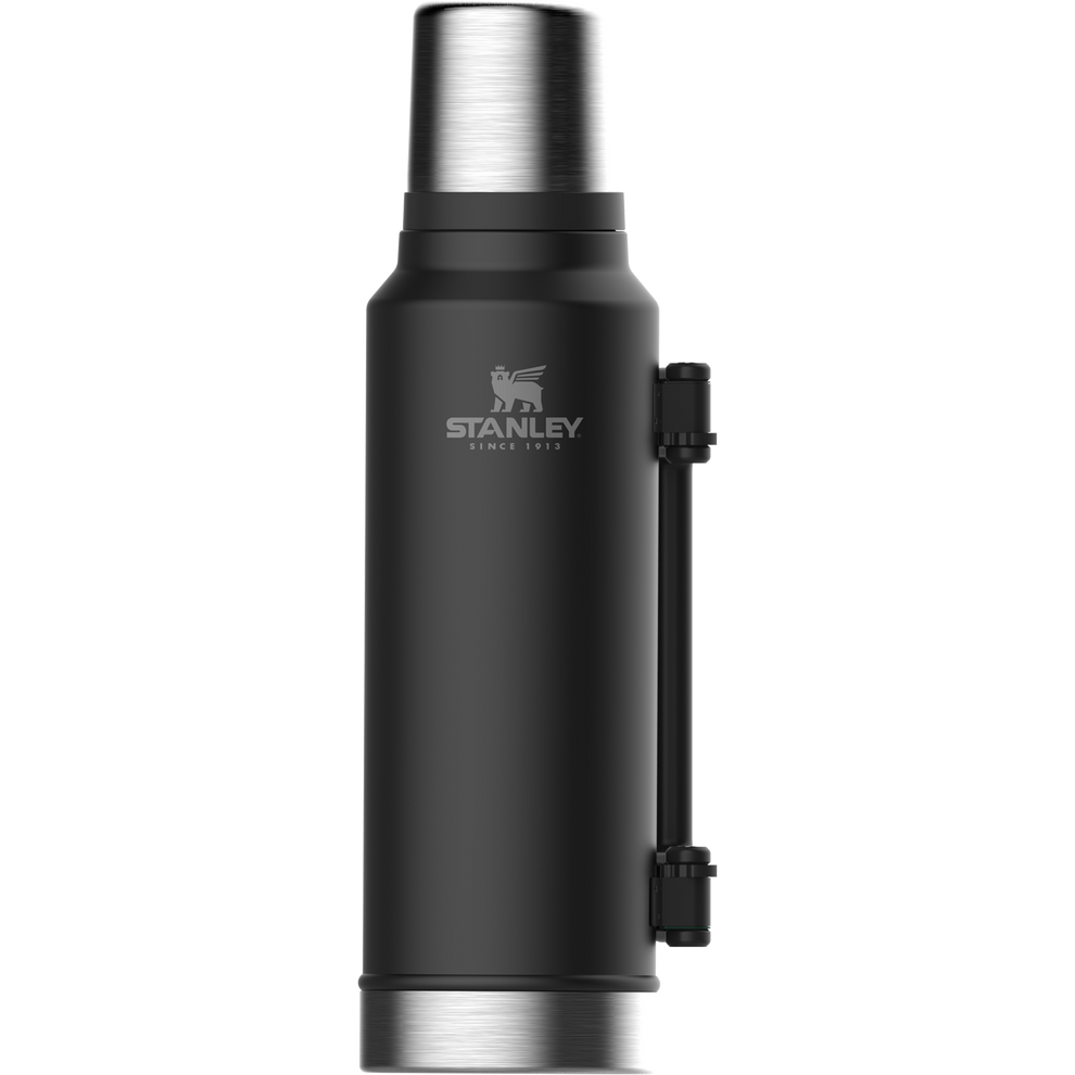 Stanley 1913 Classic Legendary Bottle 1.4L in Matte Black Pebble