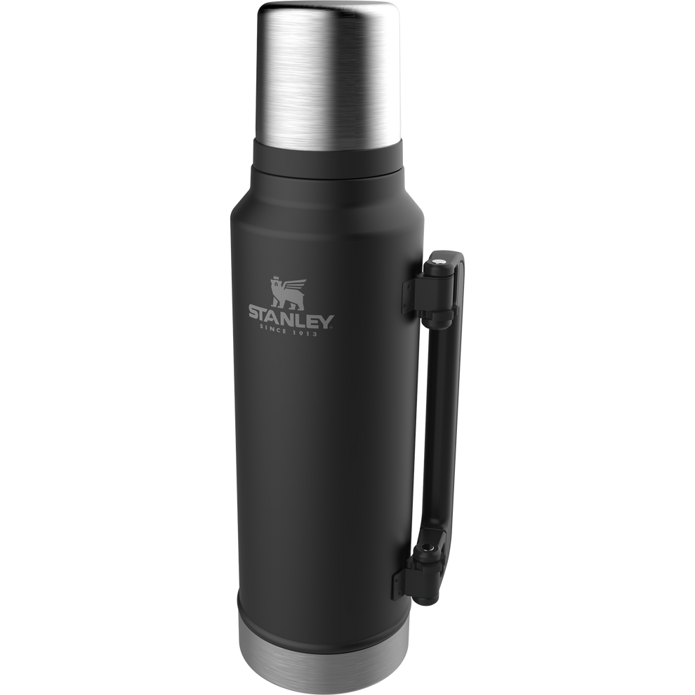 Stanley 1913 Classic Legendary Bottle 1.4L in Matte Black Pebble