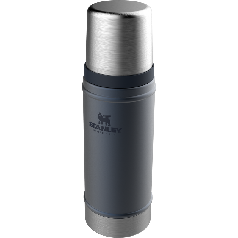 Stanley 1913 Classic Legendary Bottle 0.47L in Nightfall