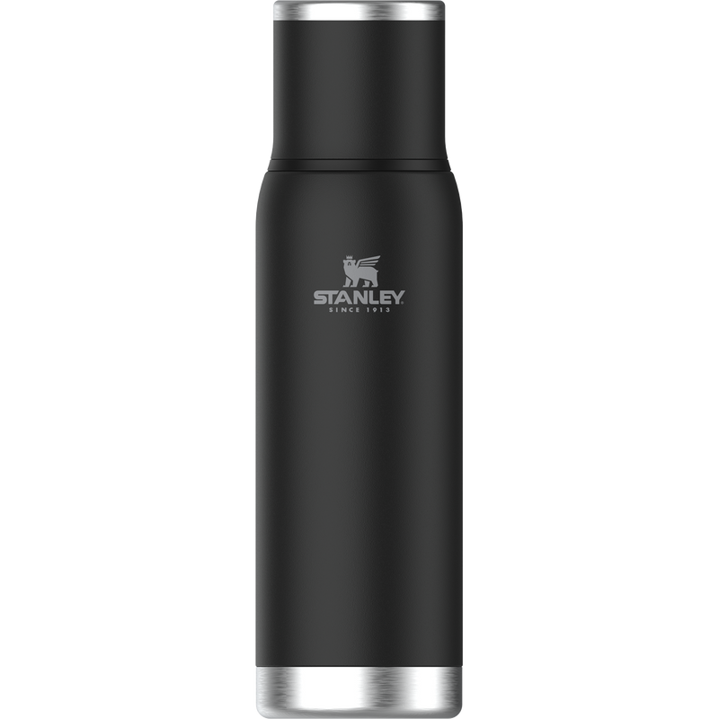 Stanley 1913 Adventure To-Go Bottle 1L in Black