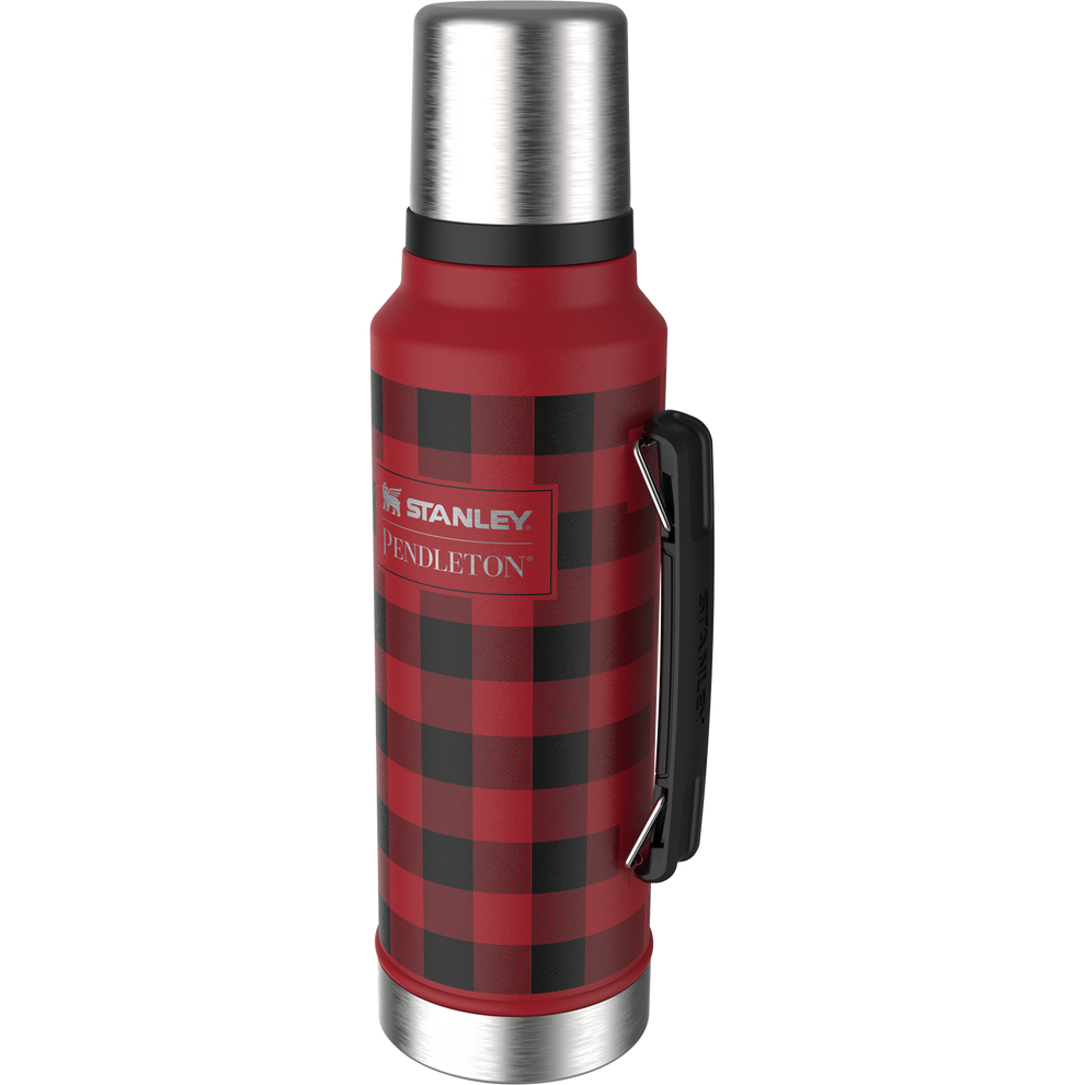 Stanley 1913 Pendleton Rob Roy Buffalo Check Classic Bottle in Rob Roy Buffalo Check