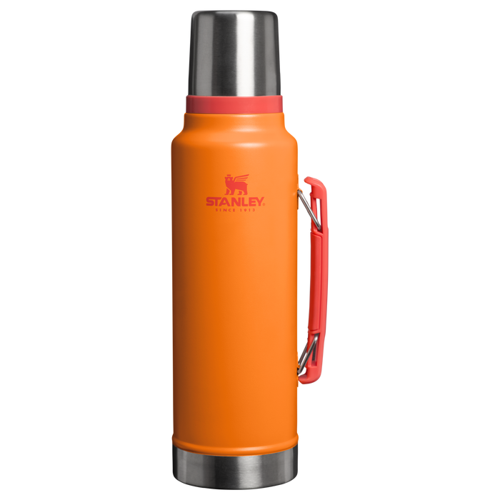 Stanley 1913 Classic Legendary Bottle 1.4L in Goldenrod Coral