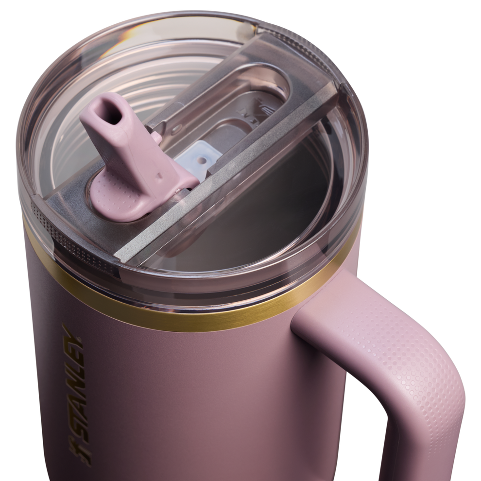Stanley 1913 Quencher® ProTour Flip Straw Tumbler 1.18L in Cashmere