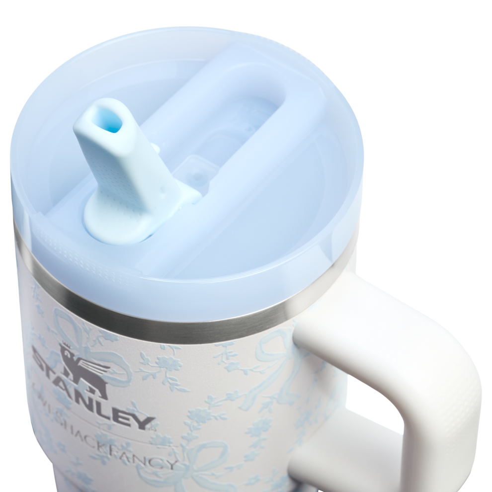 Stanley 1913 Stanley 1913 x LoveShackFancy Quencher® ProTour Tumbler 0.59L in Coquette Bow - Winter Ice