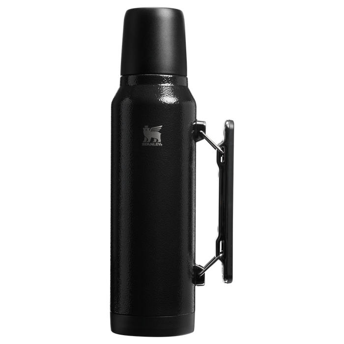 Stanley 1913 New Legend Bottle 1.4L in Hammertone Black | Front View