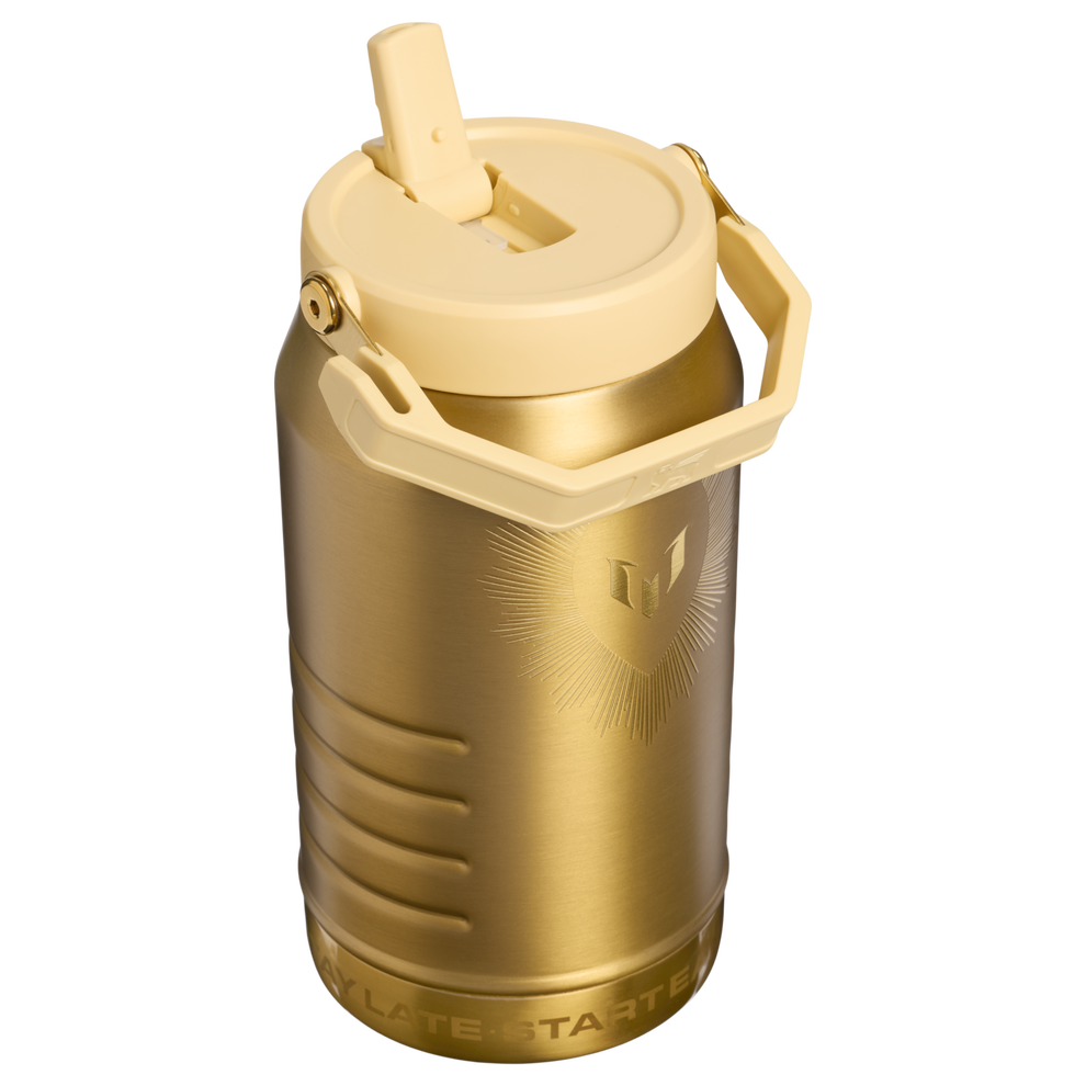 Stanley 1913 Messi x Stanley 1913 IceFlow™ Flip Straw Jug 1.9L in Messi Legacy