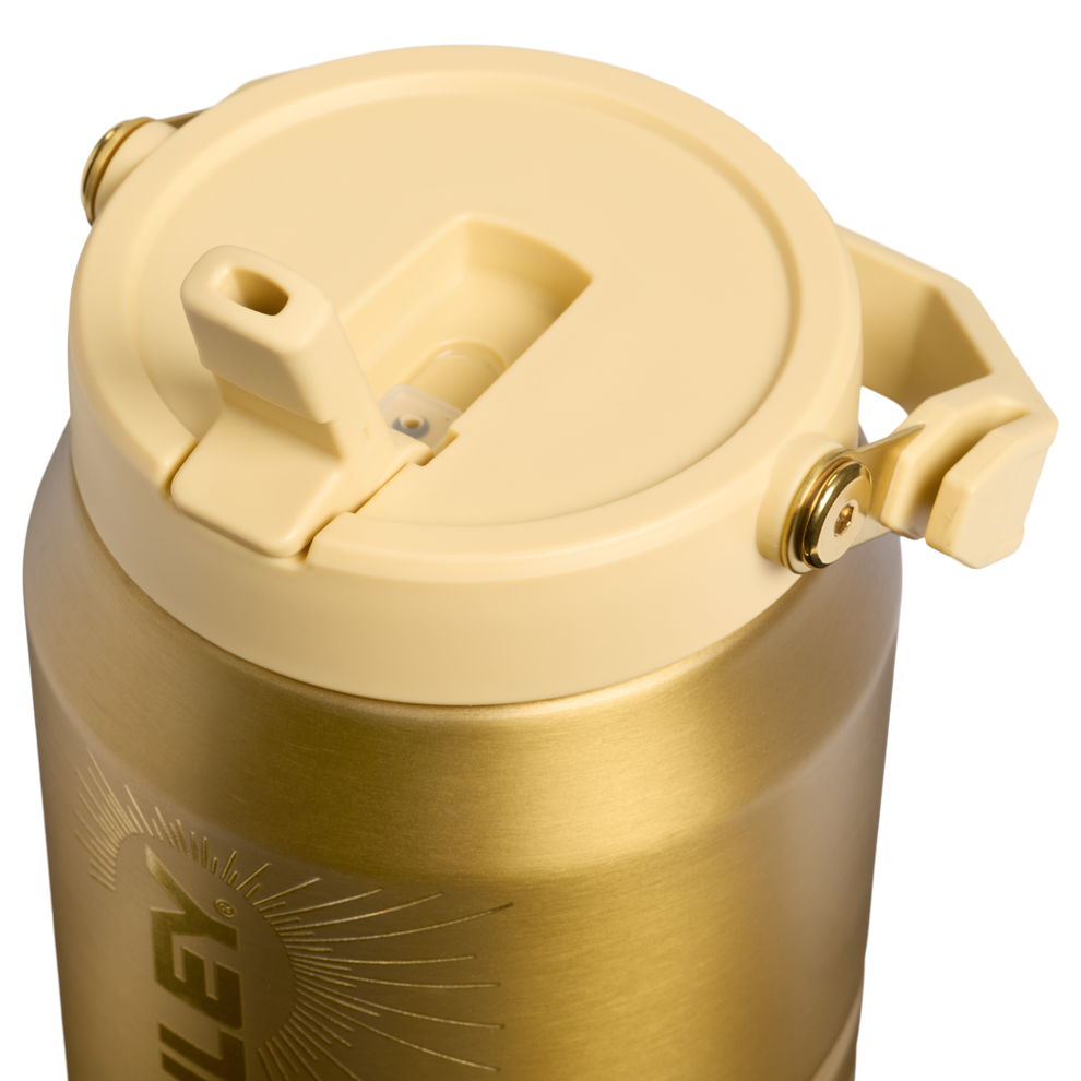 Stanley 1913 Messi x Stanley 1913 IceFlow™ Flip Straw Jug 1.9L in Messi Legacy