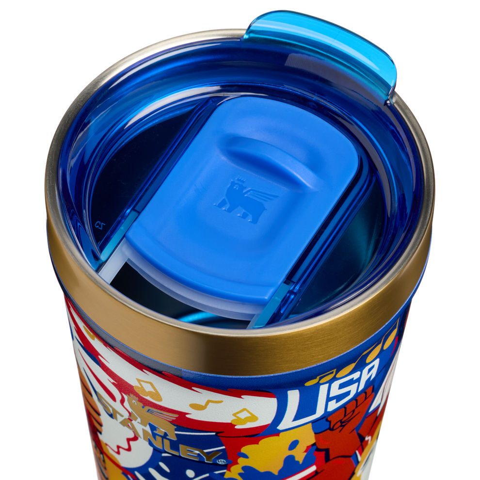 Stanley 1913 Fútbol Artist Collection Tumbler 0.47L in USA