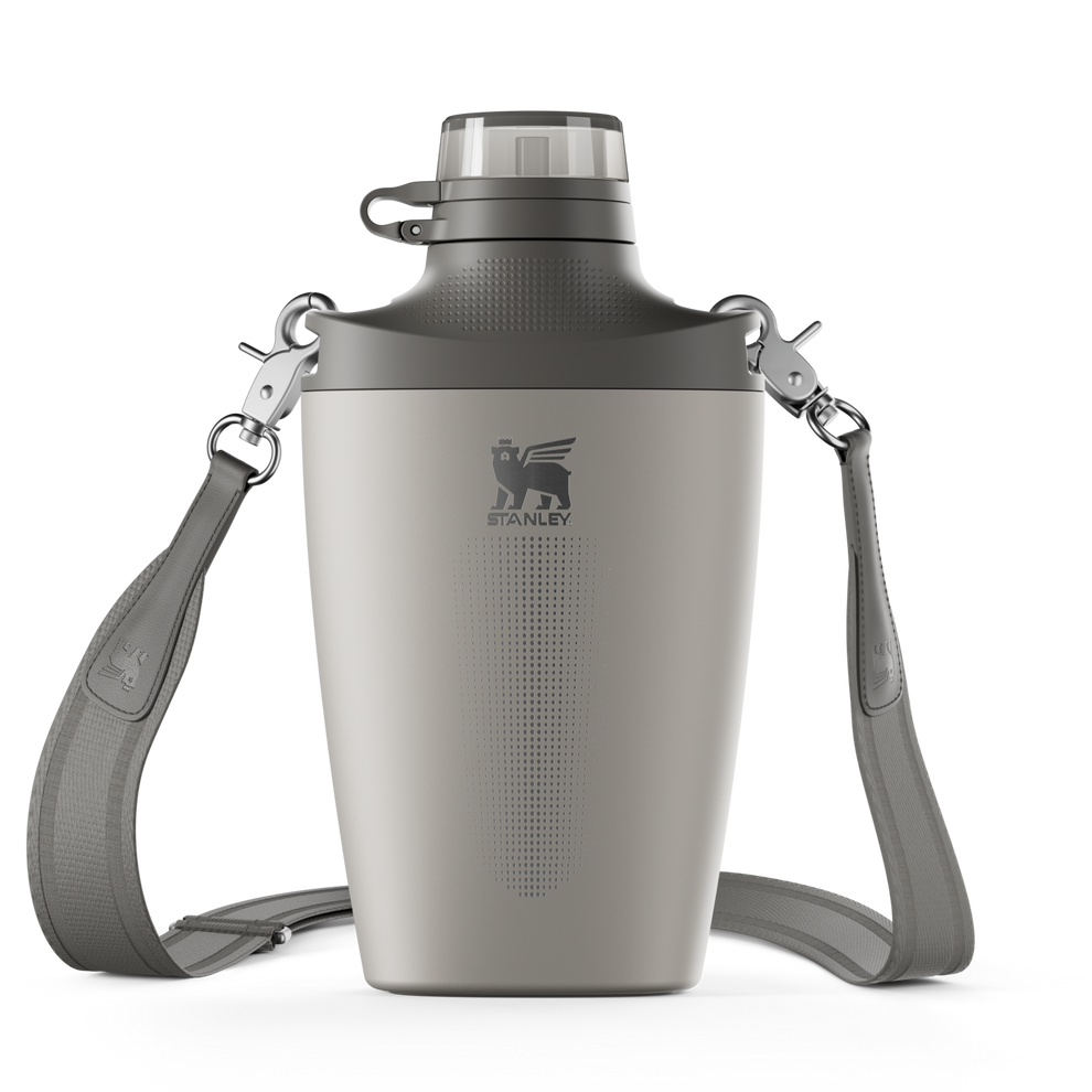 Stanley 1913 Cross Bottle 0.68L in Ash