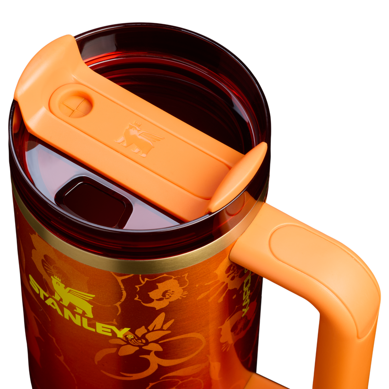 Stanley 1913 Stanley 1913 x Karol G Quencher® H2.0 FlowState™ Tumbler 0.89L in Karol G Flor | Lid Detailed View