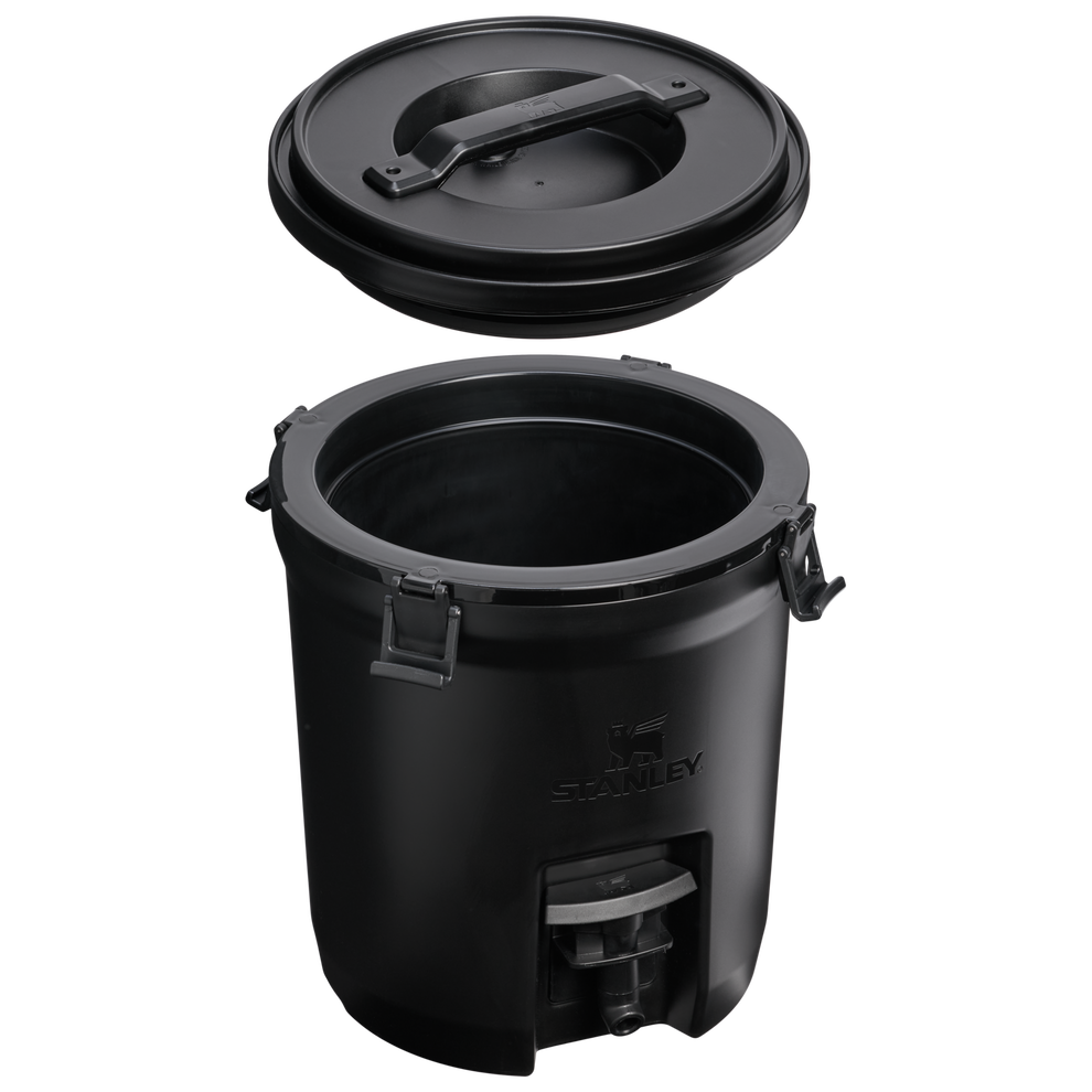 Stanley 1913 Fast Flow Water Jug 7.5L in Black 2.0