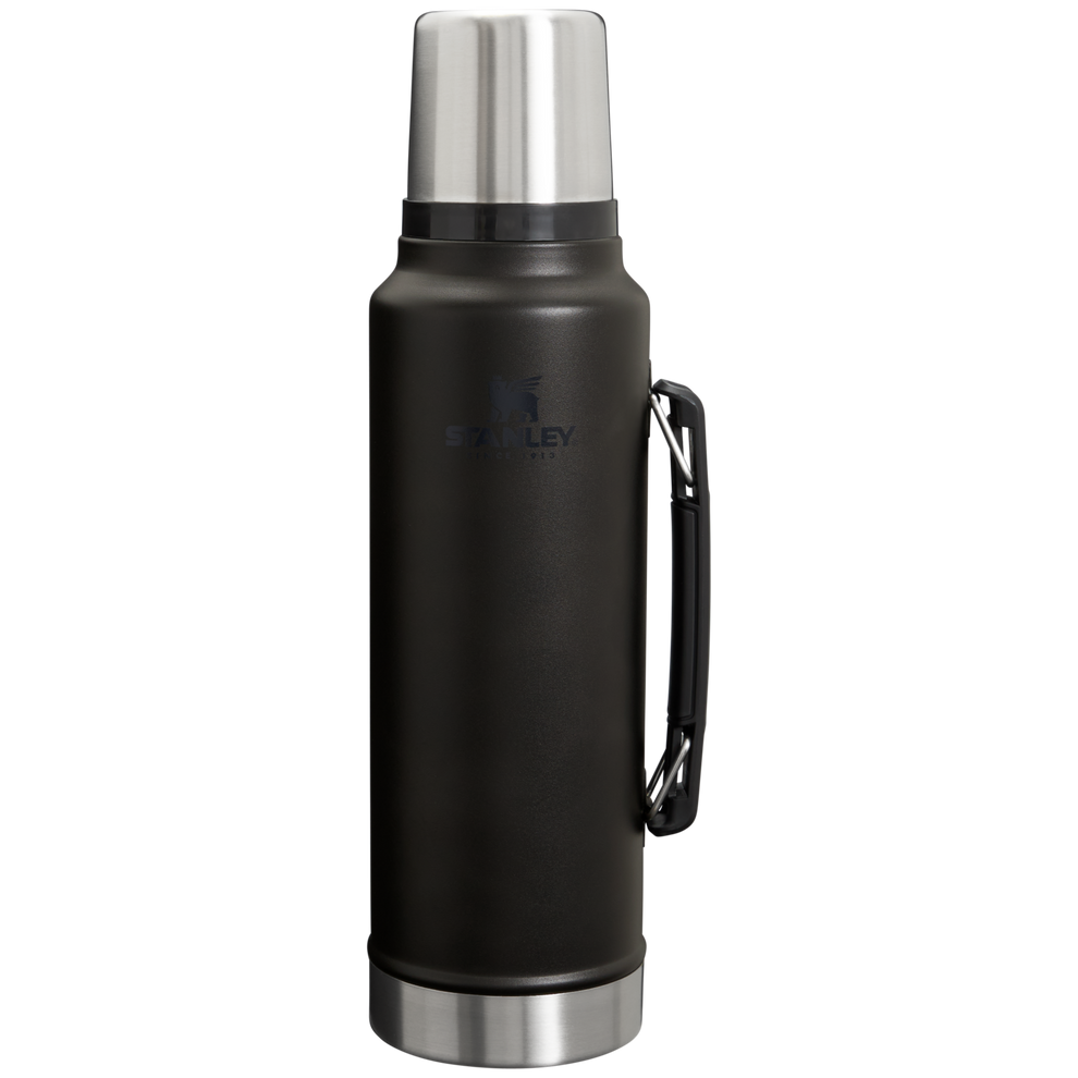 Stanley 1913 Classic Legendary Bottle 1.4L in Black 2.0