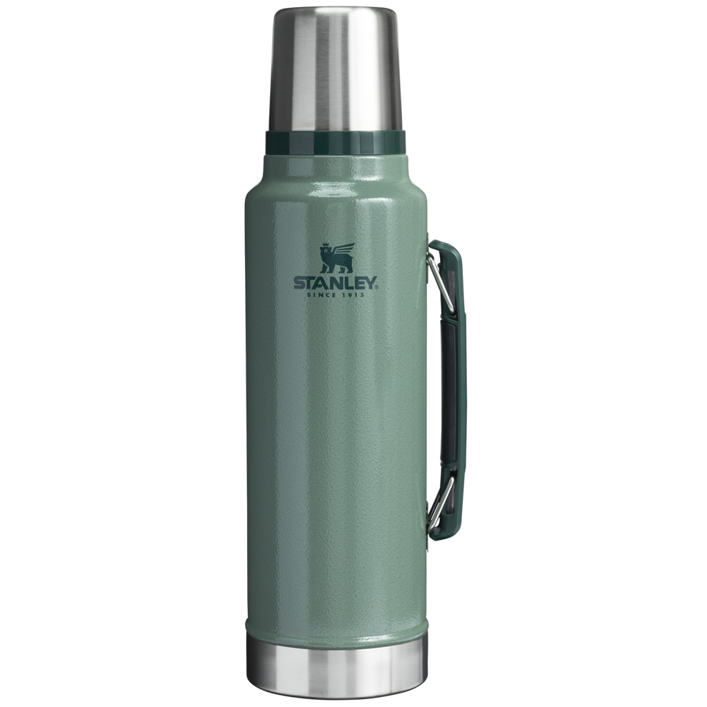 Stanley 1913 Classic Legendary Bottle in Hammertone Green