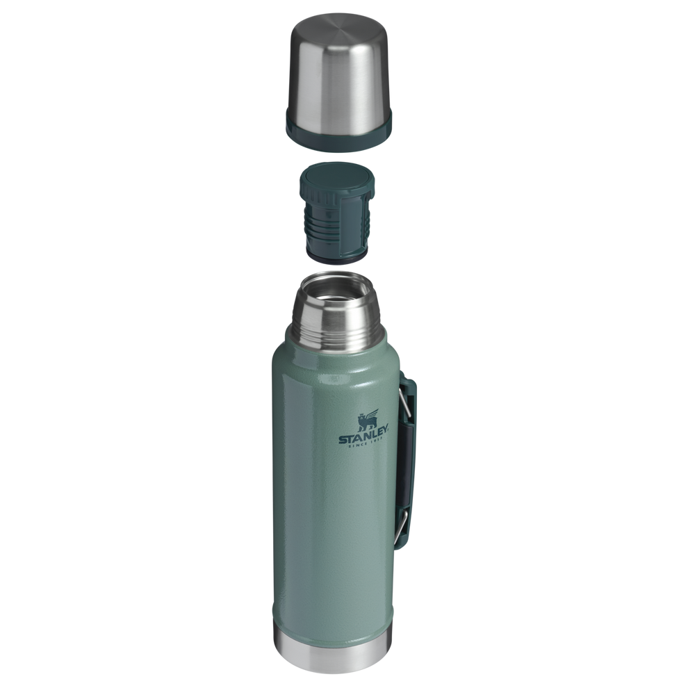 Stanley 1913 Classic Legendary Bottle in Hammertone Green