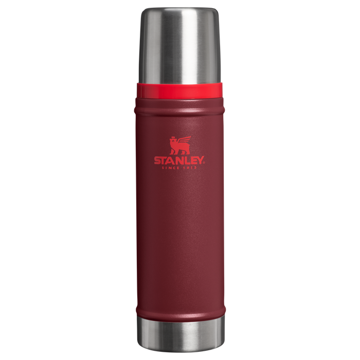 Stanley 1913 Classic Legendary Bottle in Cranberry