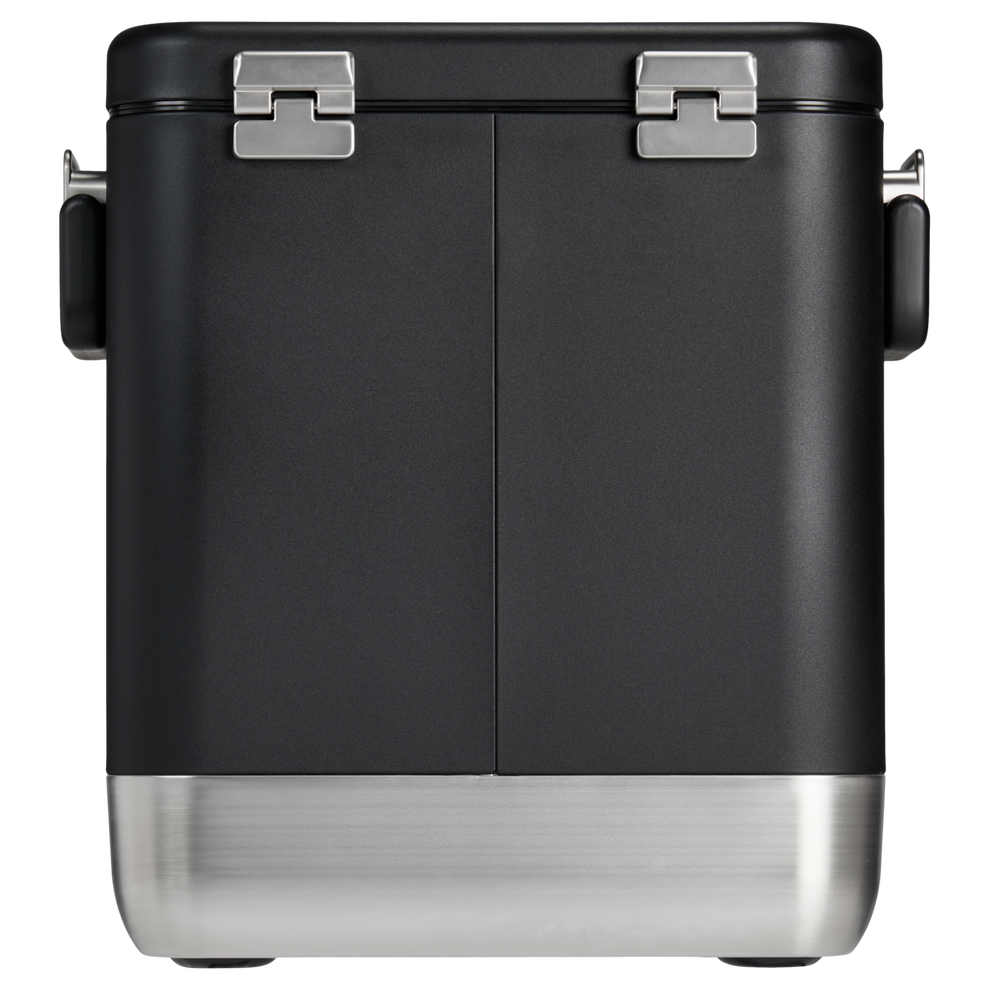 Stanley 1913 Lifted Spirits™ Steel Cooler 24.6L in Black