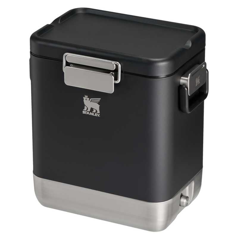 Stanley 1913 Lifted Spirits™ Steel Cooler 24.6L in Black