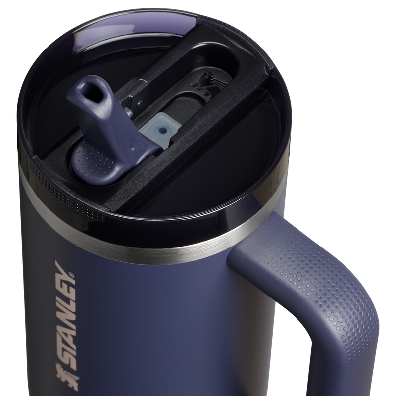 Stanley 1913 Quencher® ProTour Flip Straw Tumbler 0.89L in Blue Corn | Lid Detailed View