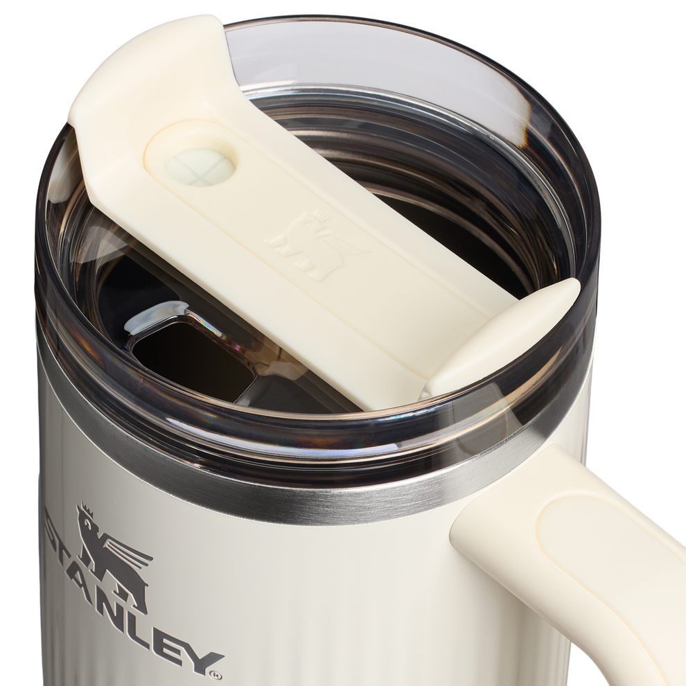 Stanley 1913 Quencher® H2.0 Fluted Tumbler in Cream Gloss