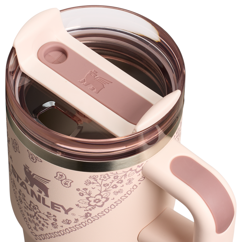 Stanley 1913 Quencher® H2.0 FlowState™ Tumbler 0.59L in Conch Floral | Lid Detailed View