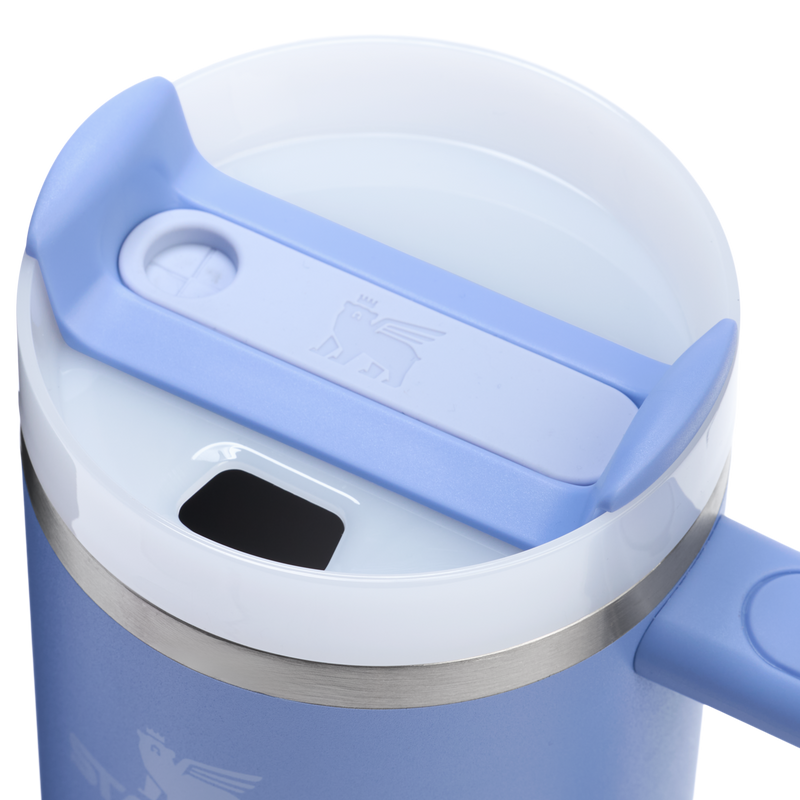 Stanley 1913 Quencher® H2.0 FlowState™ Tumbler 0.89L in Hydrangea | Lid Detailed View