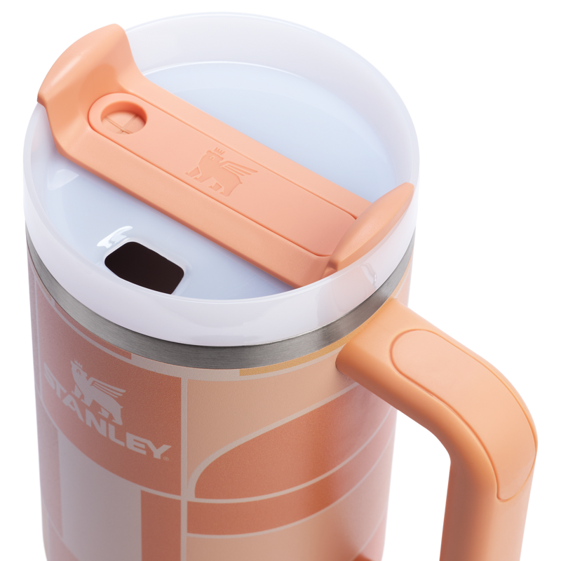 Stanley 1913 Quencher® H2.0 FlowState™ Tumbler 1.18L in Apricot Court Geo | Lid Detailed View