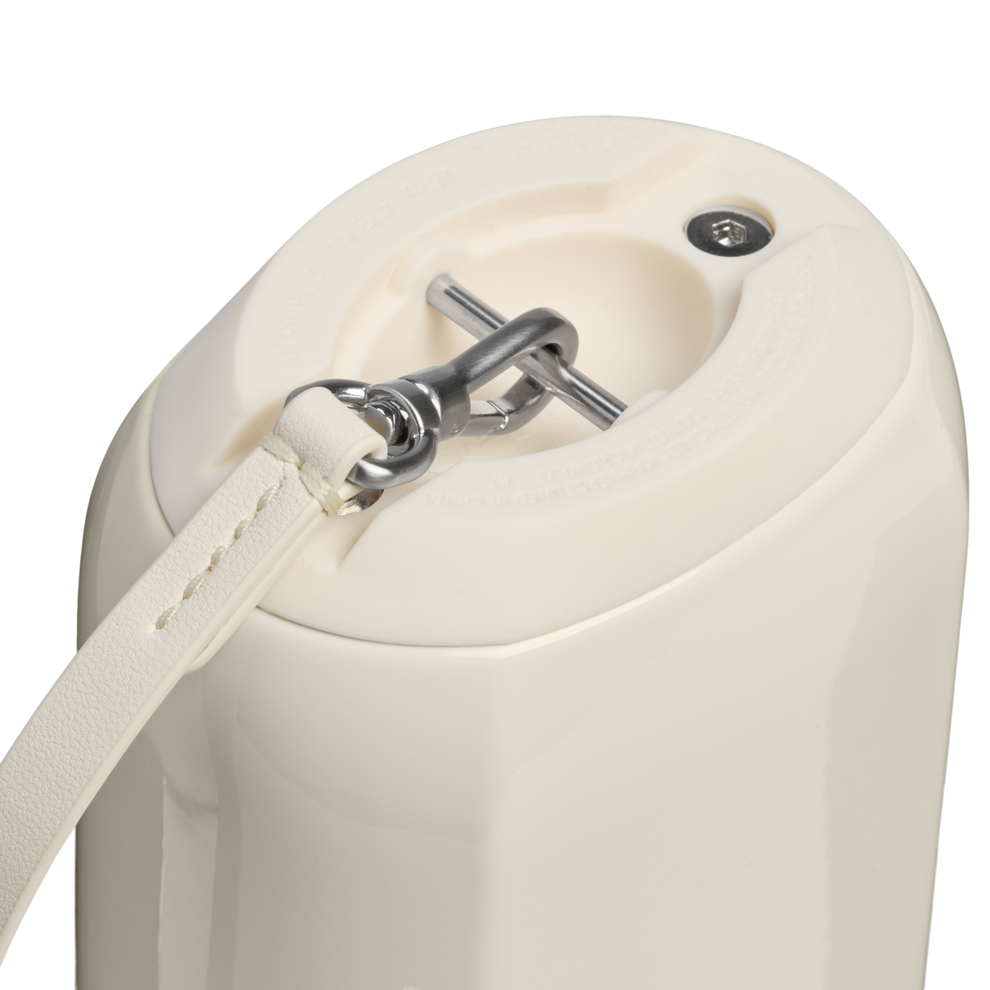 Stanley 1913 Clutch Bottle in Cream Gloss
