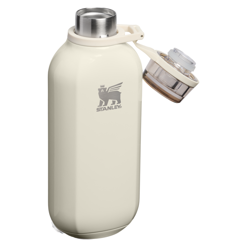 Stanley 1913 Clutch Bottle 0.47L in Cream Gloss | Open View
