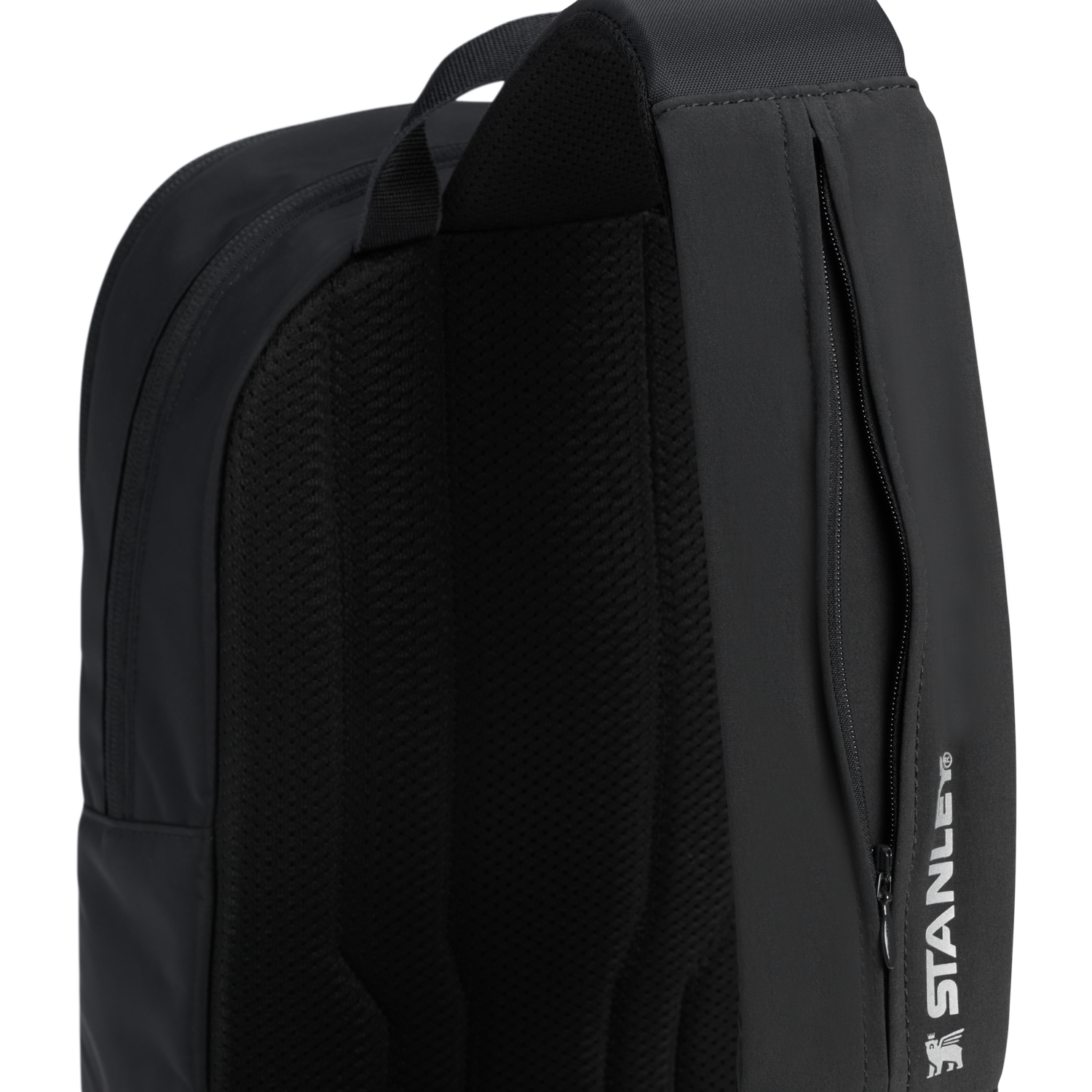 Stanley 1913 Vitalize™ Macro Method Crossbody 9.5L in Black | View 3