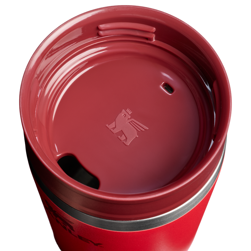 Stanley 1913 Café-To-Go Travel Mug 0.23L in Chili | Lid Detailed View